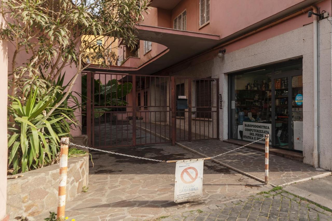Monteverde Roomy Apartment Sun And Flowers Roma Exterior foto
